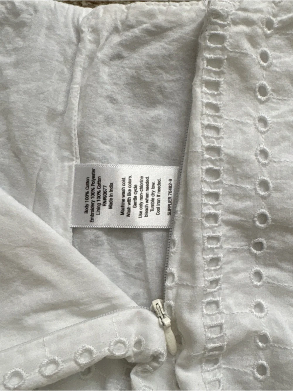 a.n.a White Eyelet Cotton Shorts - Picture 3 of 4